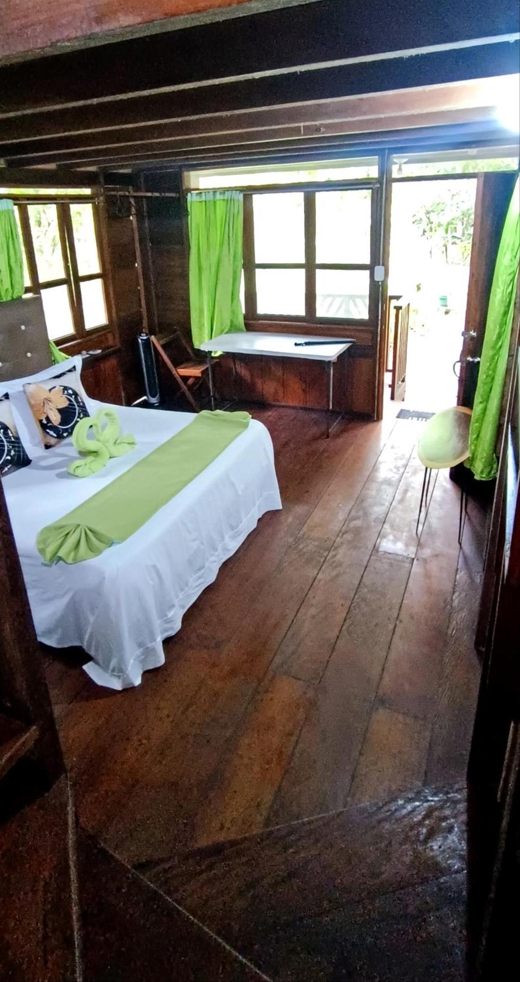 Hotel Ecologico Makalombia La Macarena Екстер'єр фото